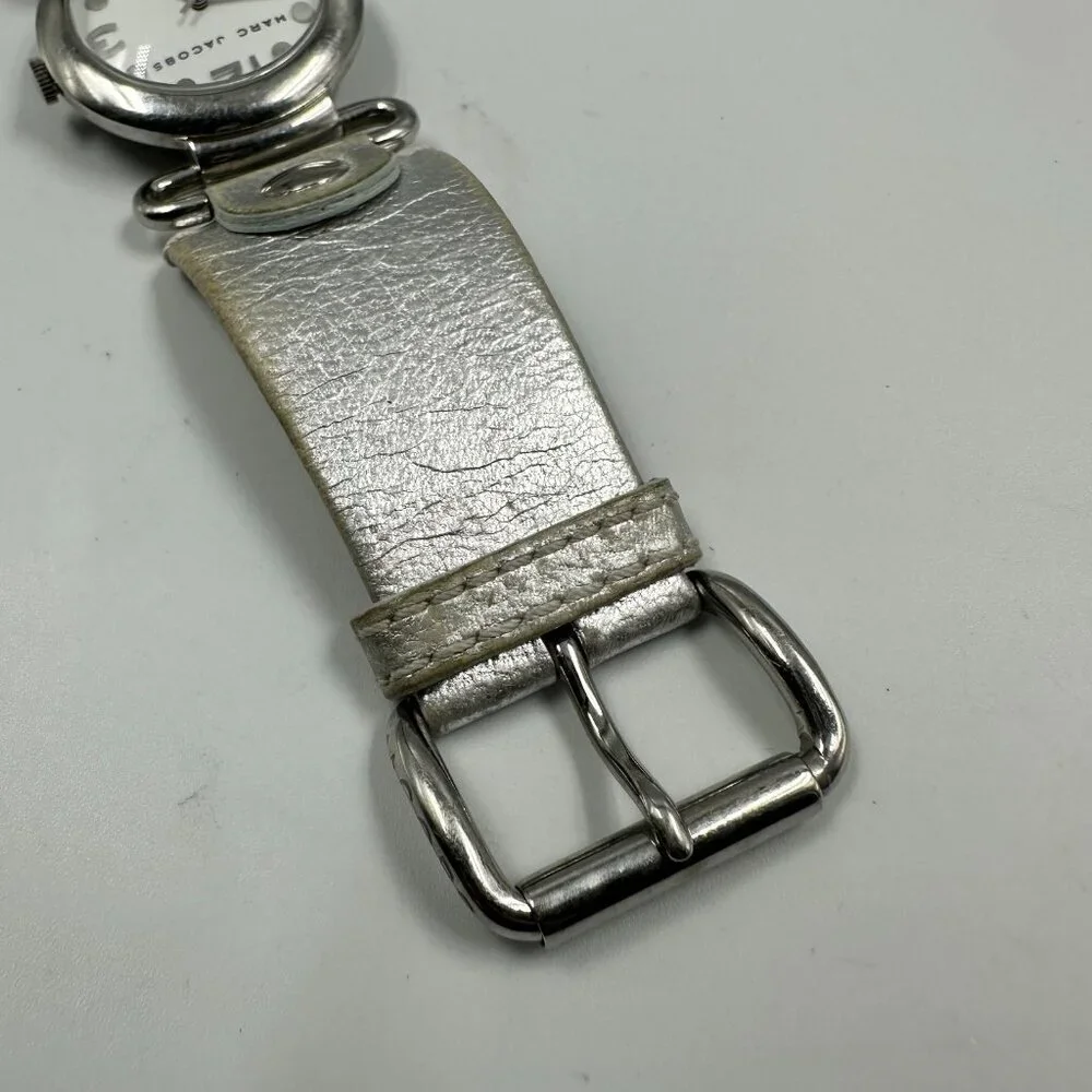 Marc Jacobs Watch Women Silver Tone White Dial Leather Band New Battery